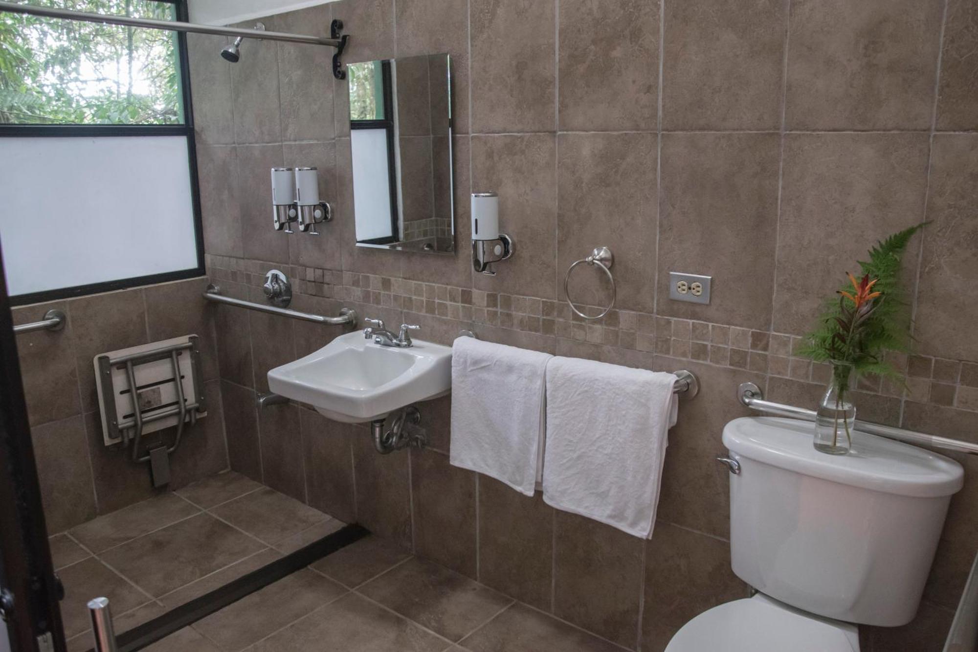Tapirus Lodge And Reserve Carrillo  Room photo