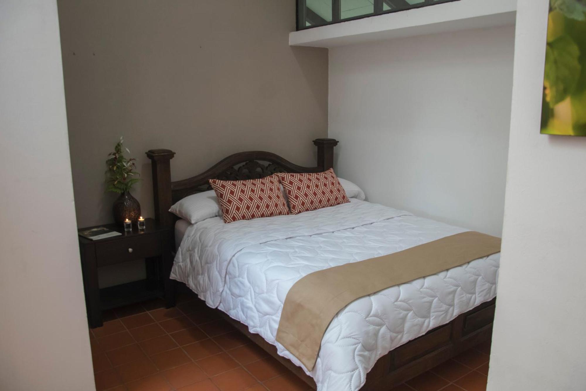 Tapirus Lodge And Reserve Carrillo  Room photo