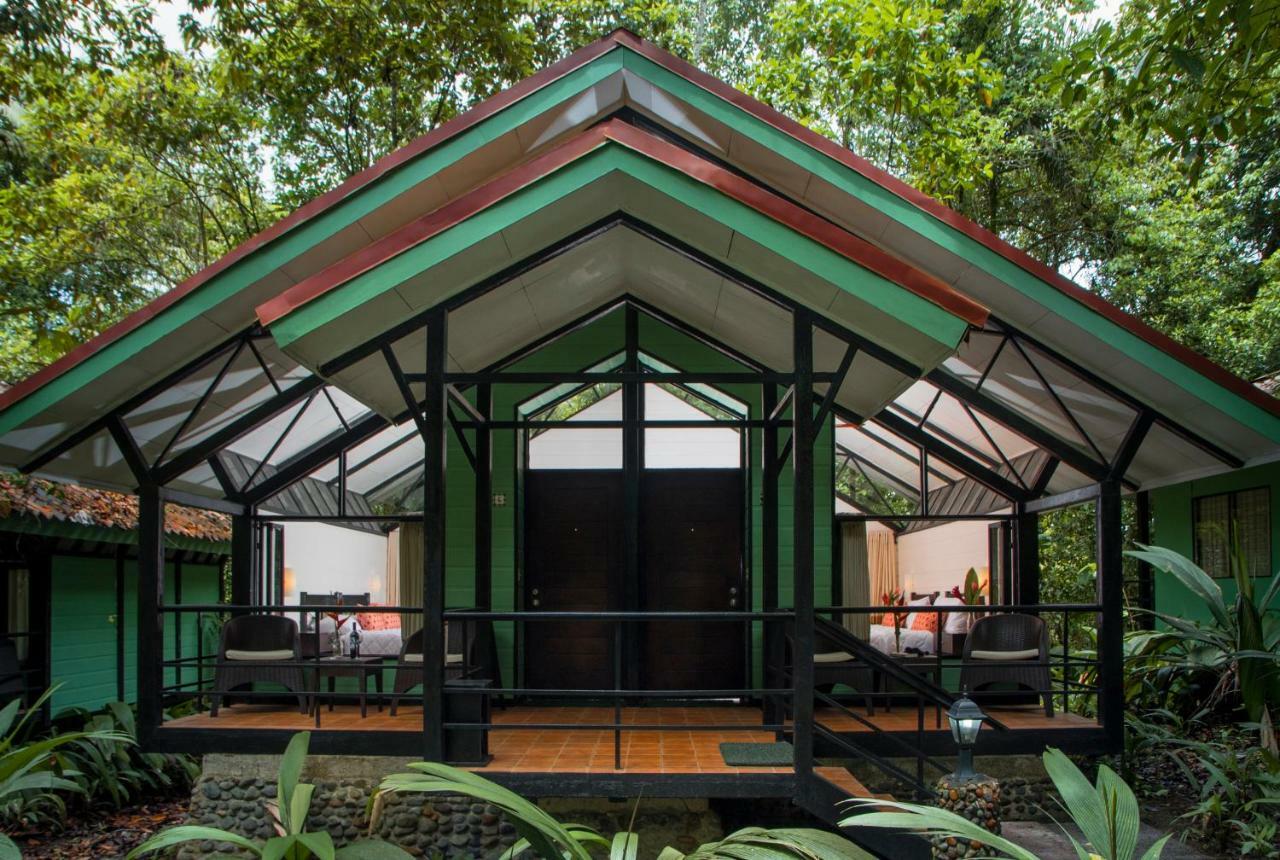 Tapirus Lodge And Reserve Carrillo  Exterior photo